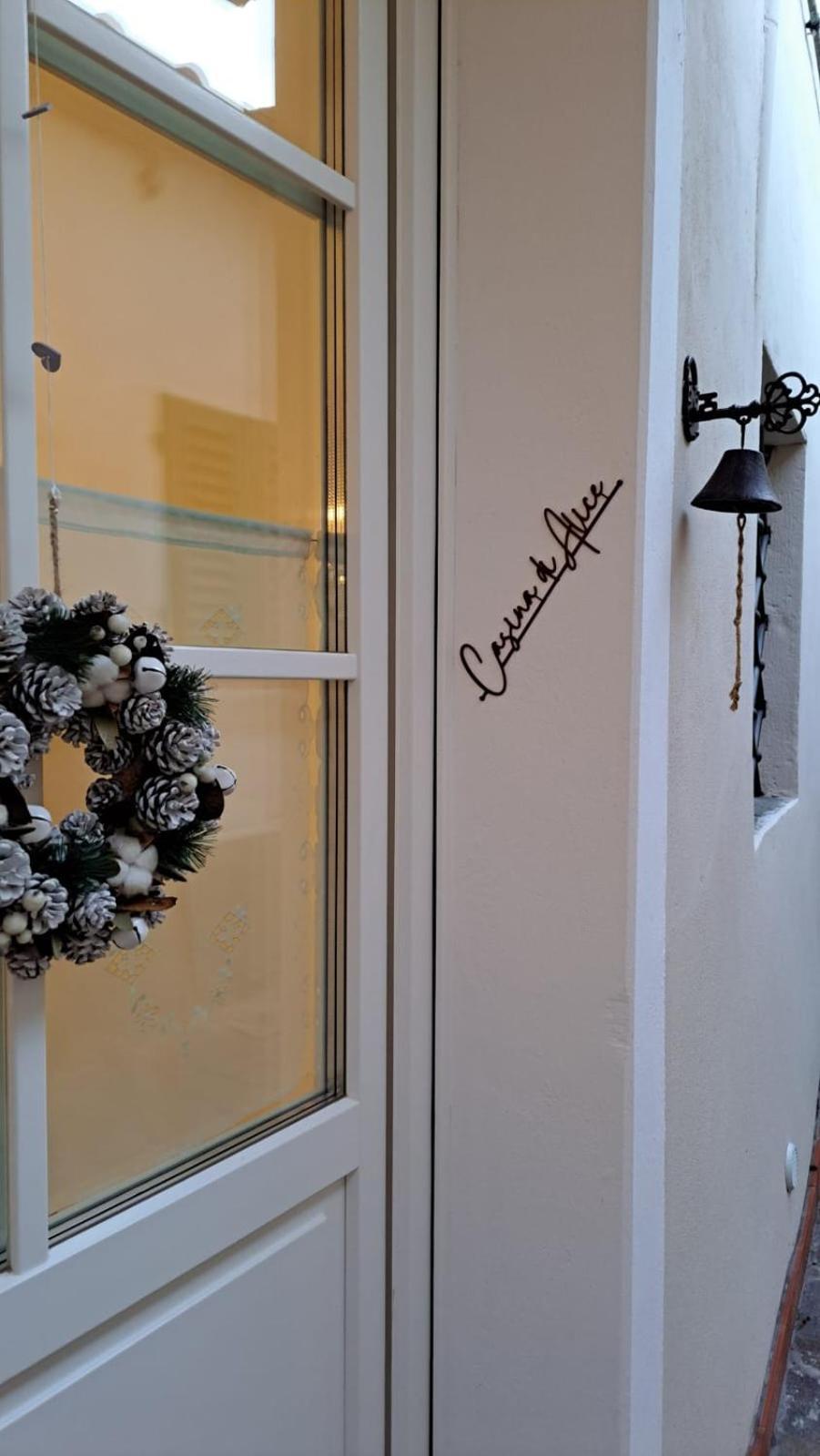 Ferienwohnung Casina Di Alice Vinci Exterior foto